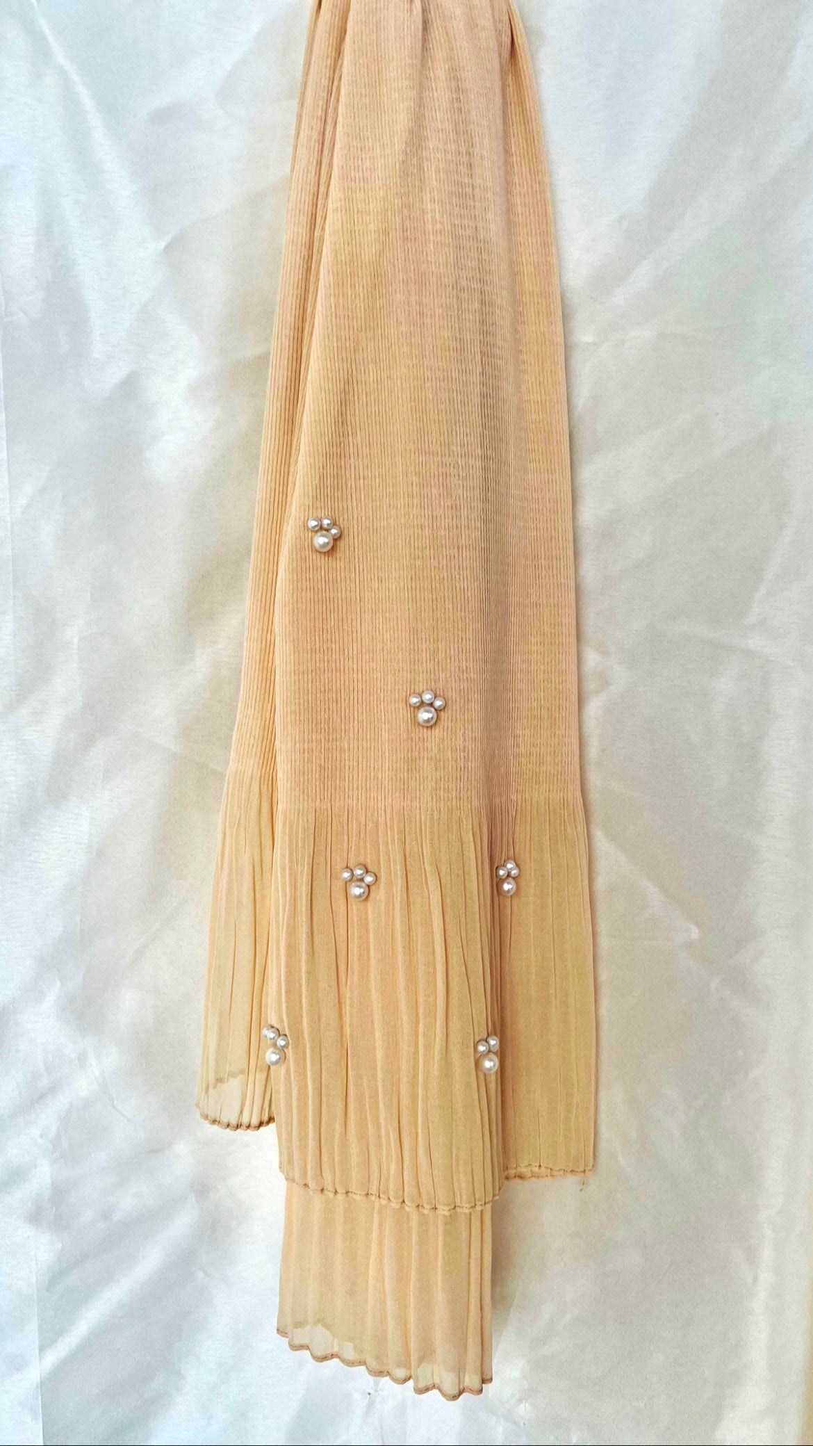 Pleated Pearls