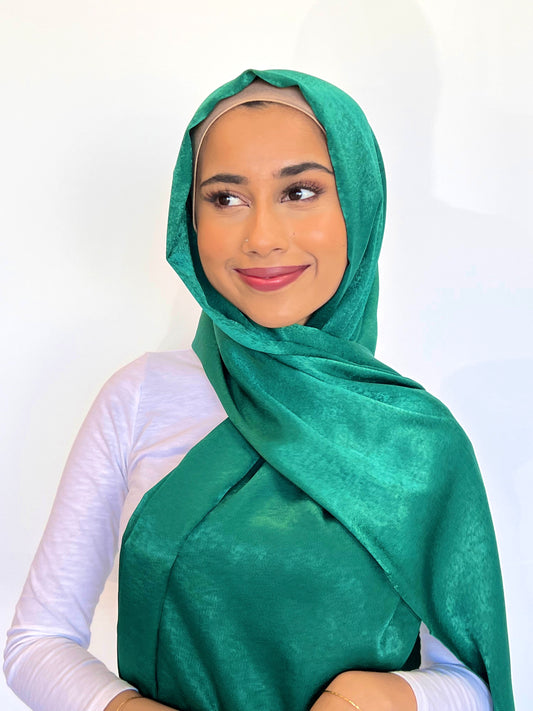 Velvet silk hijab